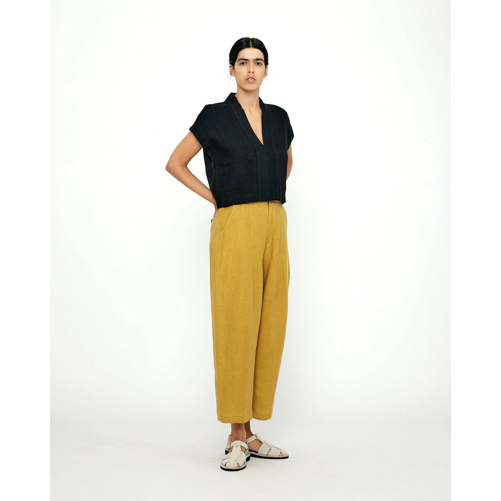 linen pleated trouser in mustard