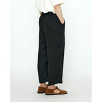 linen pleated trouser in black