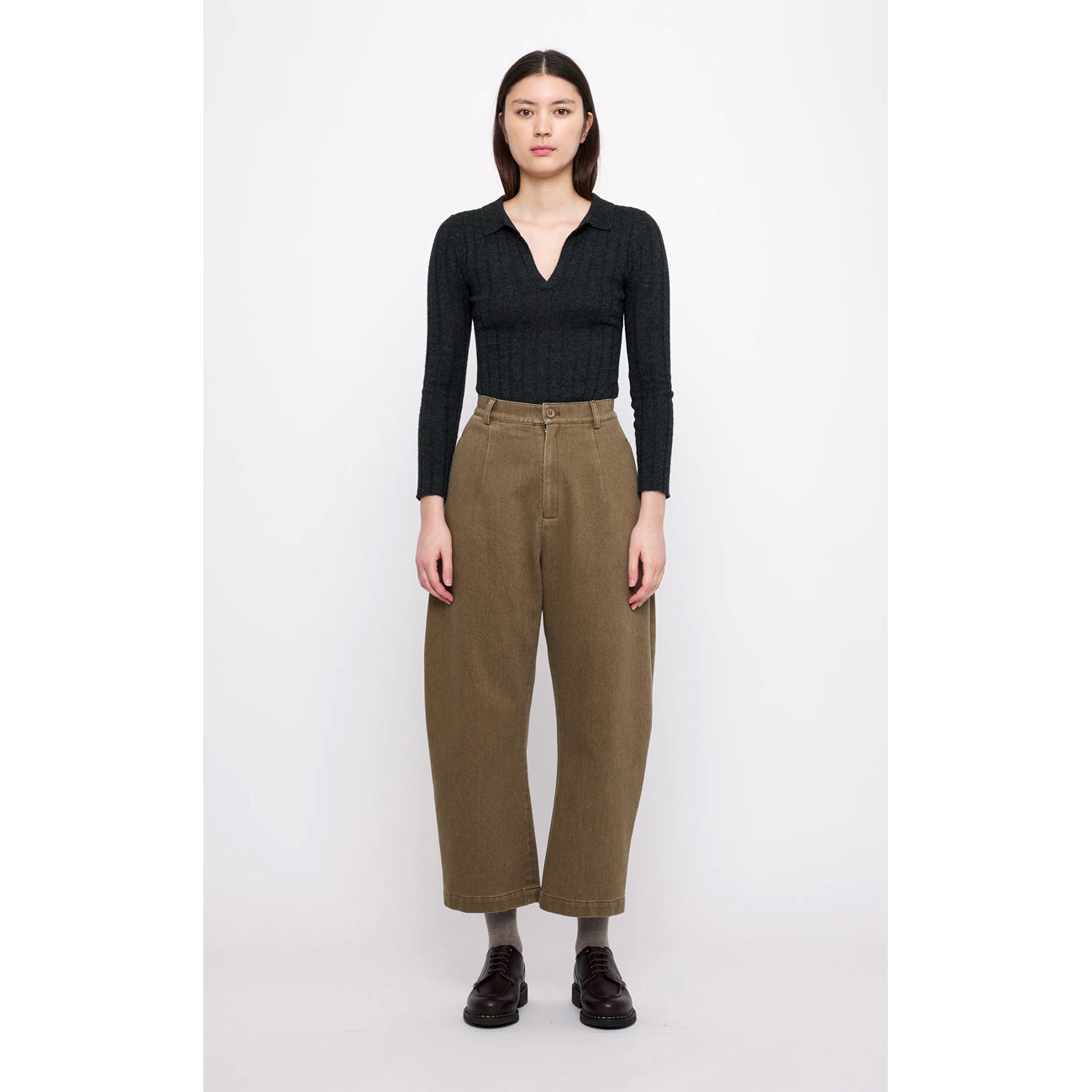 tailored curve leg trouser in washed brown