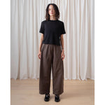 loose barrel pant in dark taupe