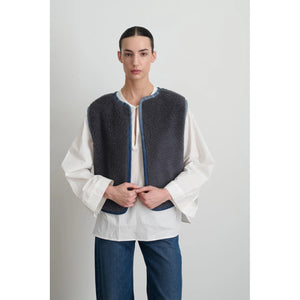 reversible denim sherpa vest in grey blue