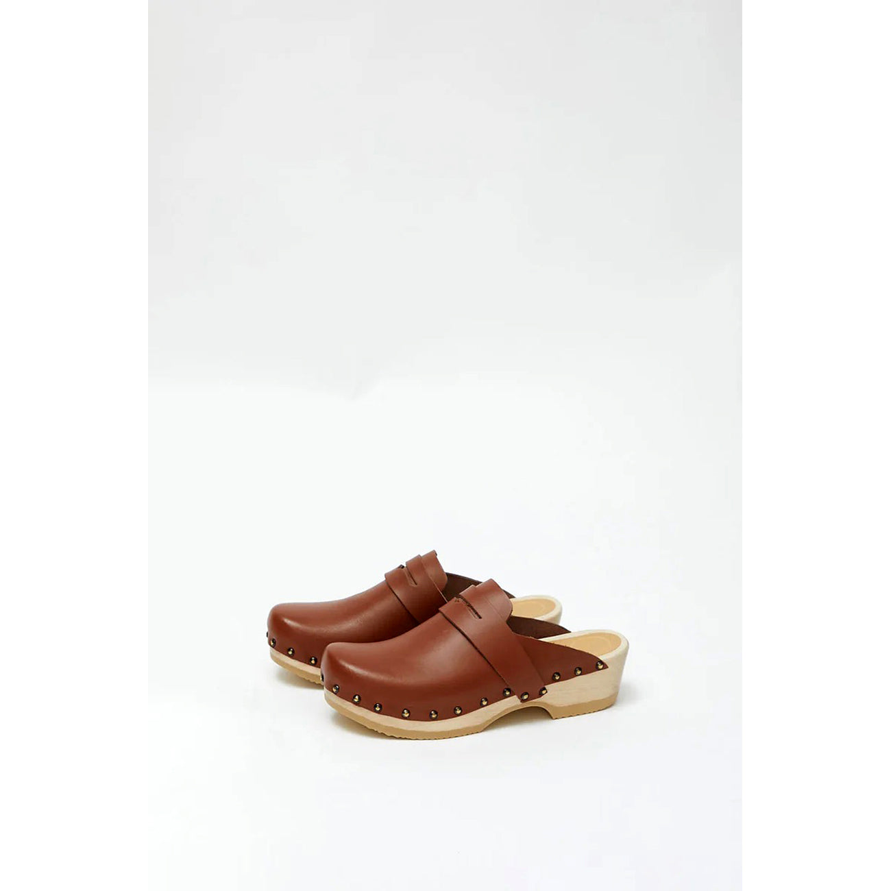 charlotte clog in british tan