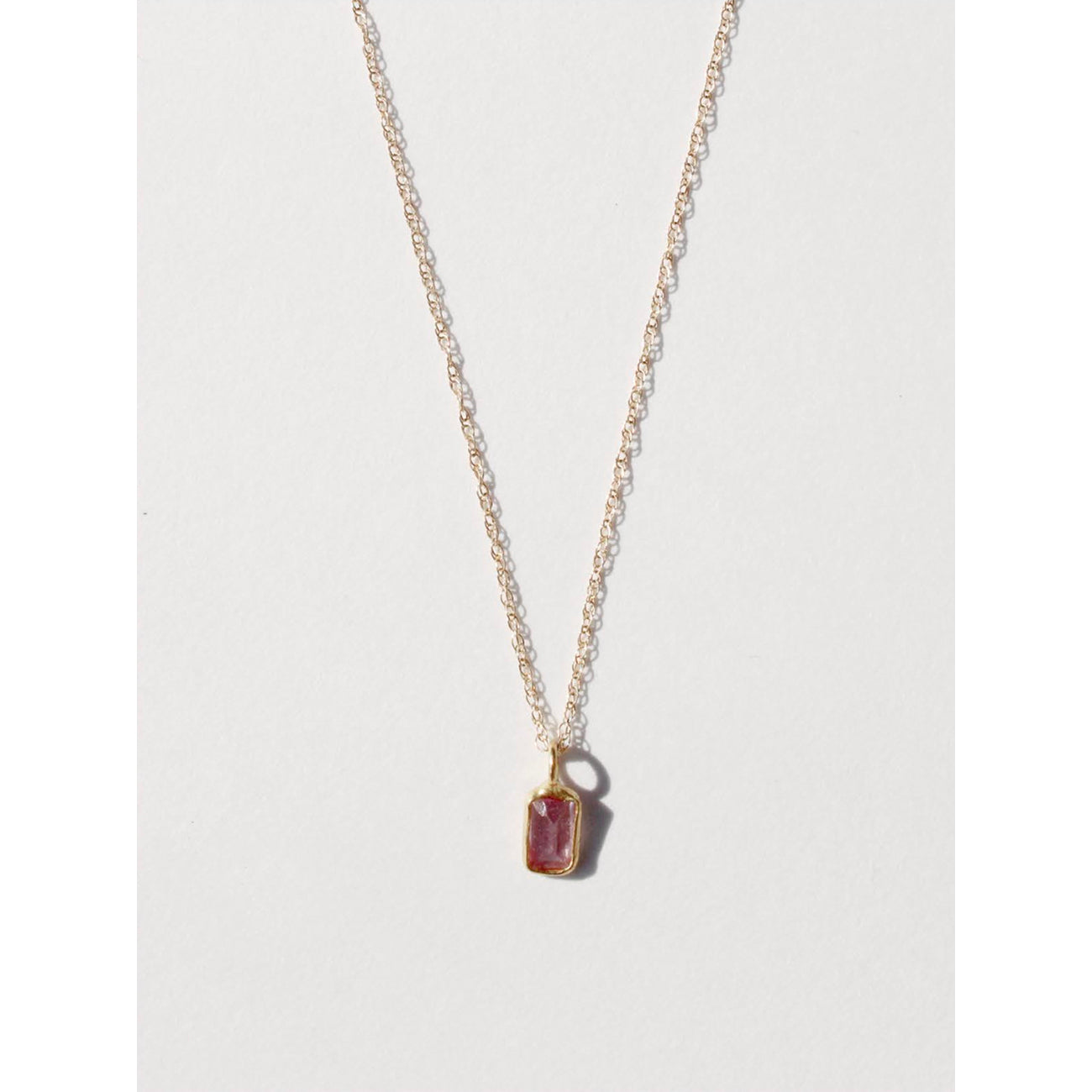 sapphire pendant necklace