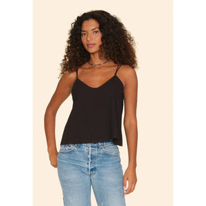 tara top in black