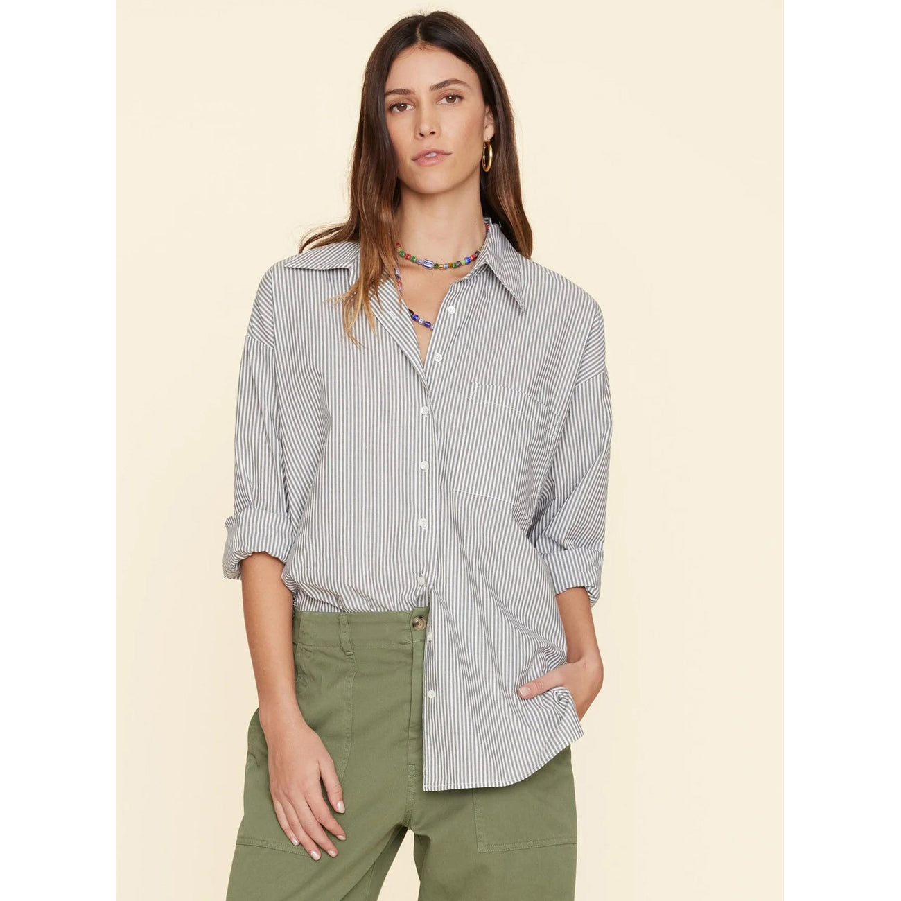 sydney shirt in sage white